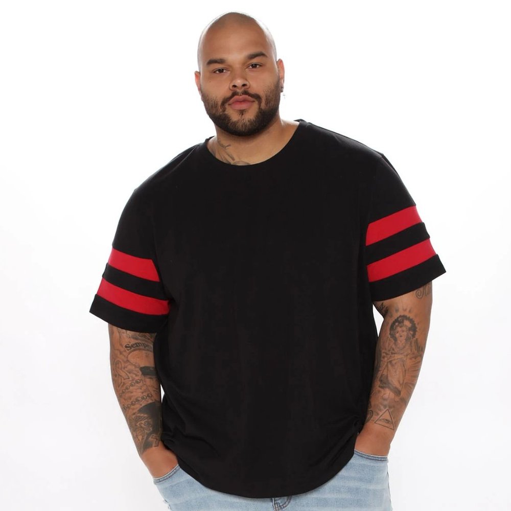 Fashion Nova Men's James Short Sleeve Stripe Tee - Picture 2 of 3